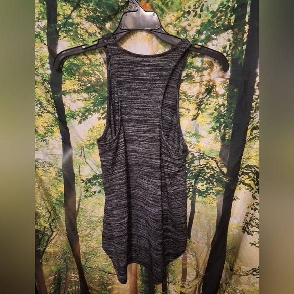 Tv static pattern boho-fit tank - Picture 5 of 6